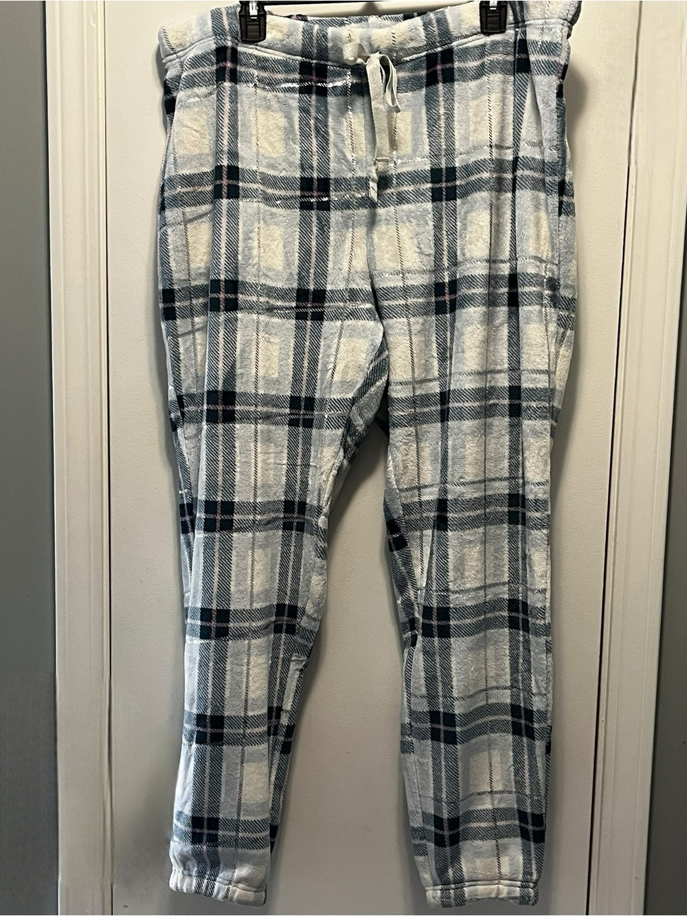 New Cozy Fleece Joggers Women’s XXL Plush Pajamas White Navy Pink Sparkle Plaid